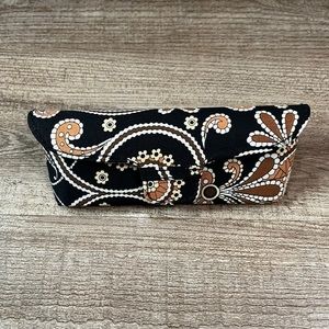 Vera Bradley Cafe Latte eyeglasses case black‎ tan white hardcase